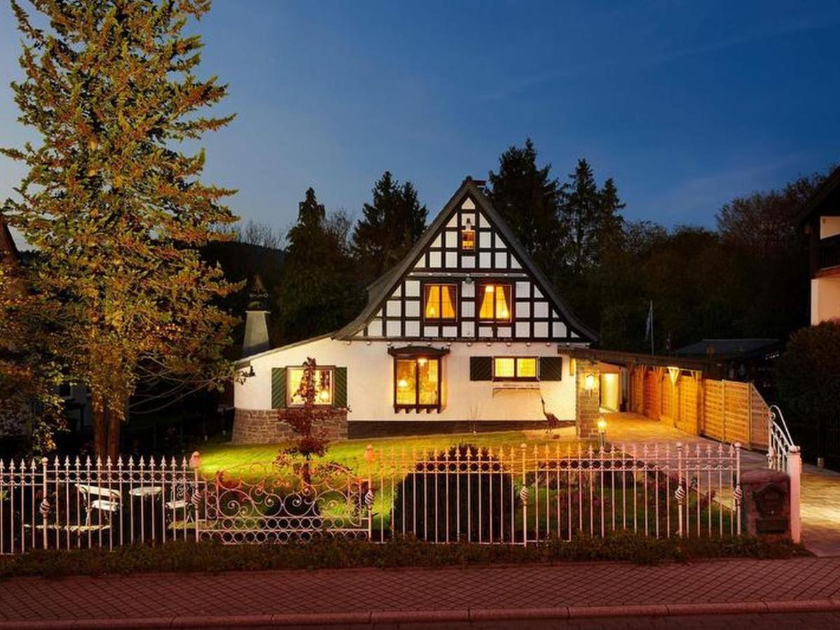 Landhaus Roemer Villa Finnentrop Buitenkant foto